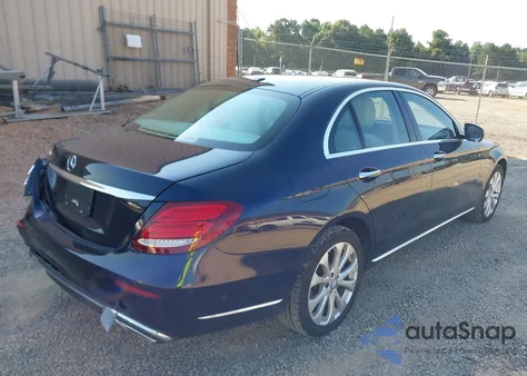 2017 Mercedes-Benz E 300 из США, поврежденный, VIN WDDZF4JB1HA096987